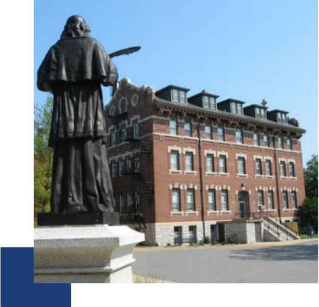 查米纳德学院预备学校概况