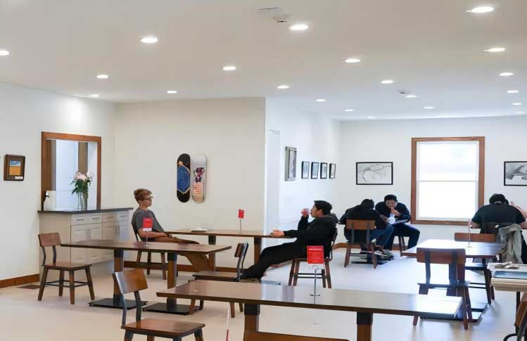 西南中学学校设施