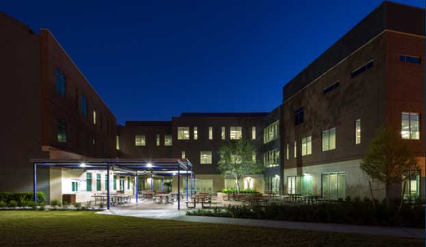 威利学校概况